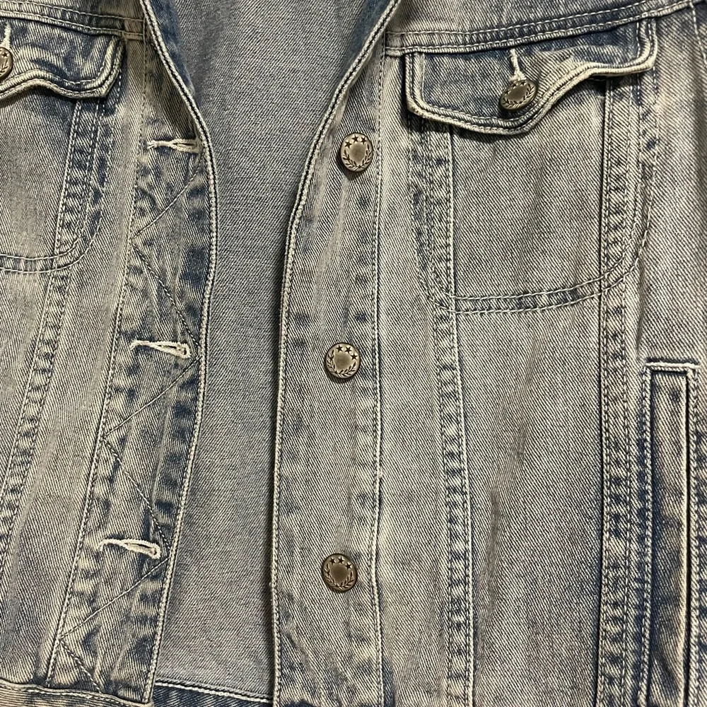 Free People Light Blue Denim Jacket - Women's Jean Trucker - Picture 4 of 10